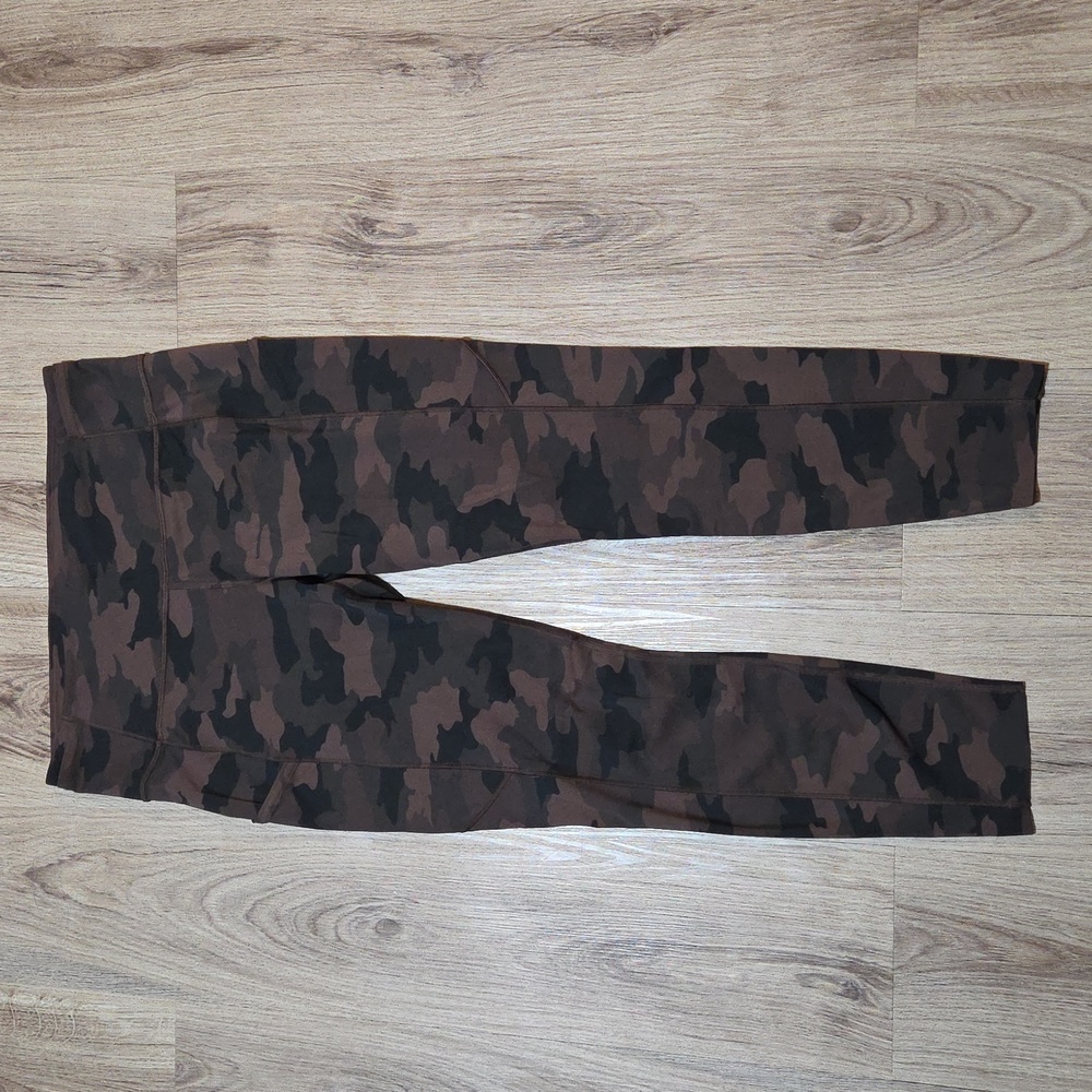 Lululemon Fast and Free Tight II 25" *Nulux Heritage 365 Camo Brown Earth Multi